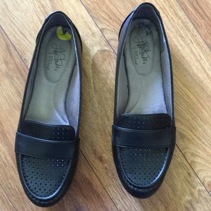 Life Stride Black Loafer